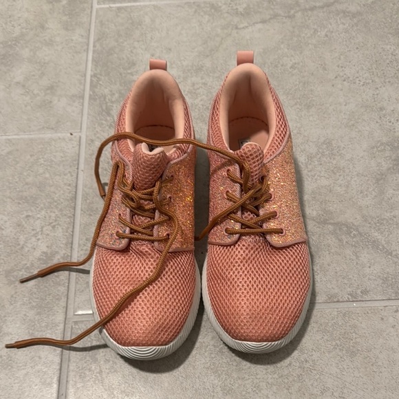 Cape Robbin Shoes - Pink Glitter Sneakers